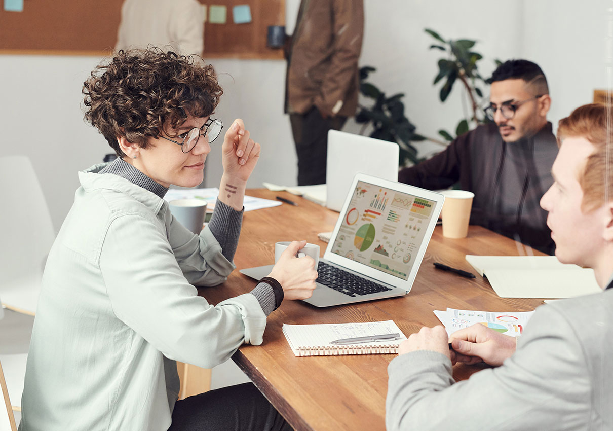 HISE FINANCIAL CORPORATION Logo